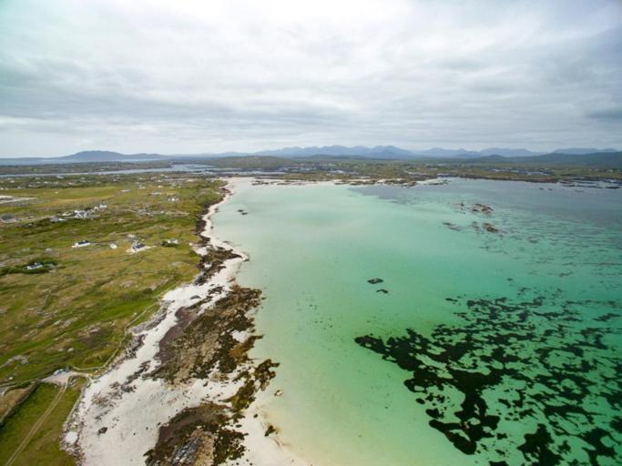 Bay Hotel Carna